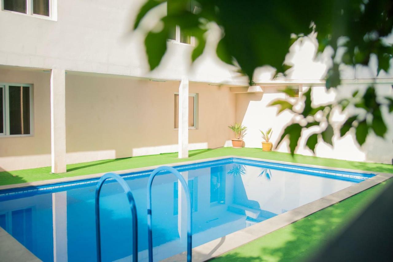 Zvartnots Ojakh Hotel เยเรวาน ภายนอก รูปภาพ